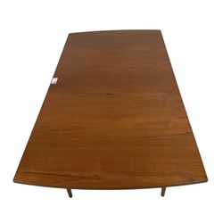 Mid-20th century teak extending dining table (H74cm, 98cm - 148cm x 76cm); and set three mid-20th century teak dining chairs