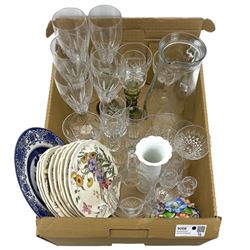 19th/ early 20th century cut glass water jug, set of nine Wedgwood plates, other glass and ceramics in one box