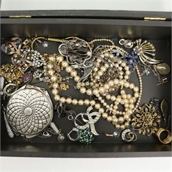 Costume jewellery, including a Sara Coventry gilt metal brooch, crystal set necklaces, brooches, etc