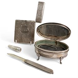 Edwardian engraved silver visiting card case Birmingham 1901 Maker Deakin & Francis Ltd, silver oval ring box Birmingham 1909, silver bladed and cased fruit knife and a silver cheroot holder case (4)