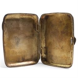 Engine turned silver cigarette case London 1946, plain silver cigarette case and a silver vesta case (3)