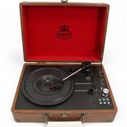 Edison Bell portable wind up gramophone and a vintage GPO turntable in faux leather case (2)