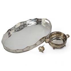 Large silver plated oval two handled galleried tray, W61.5cm, together with a silver plated serving dish and a silver mustard pot (a/f)