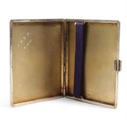 Engine turned silver cigarette case London 1946, plain silver cigarette case and a silver vesta case (3)