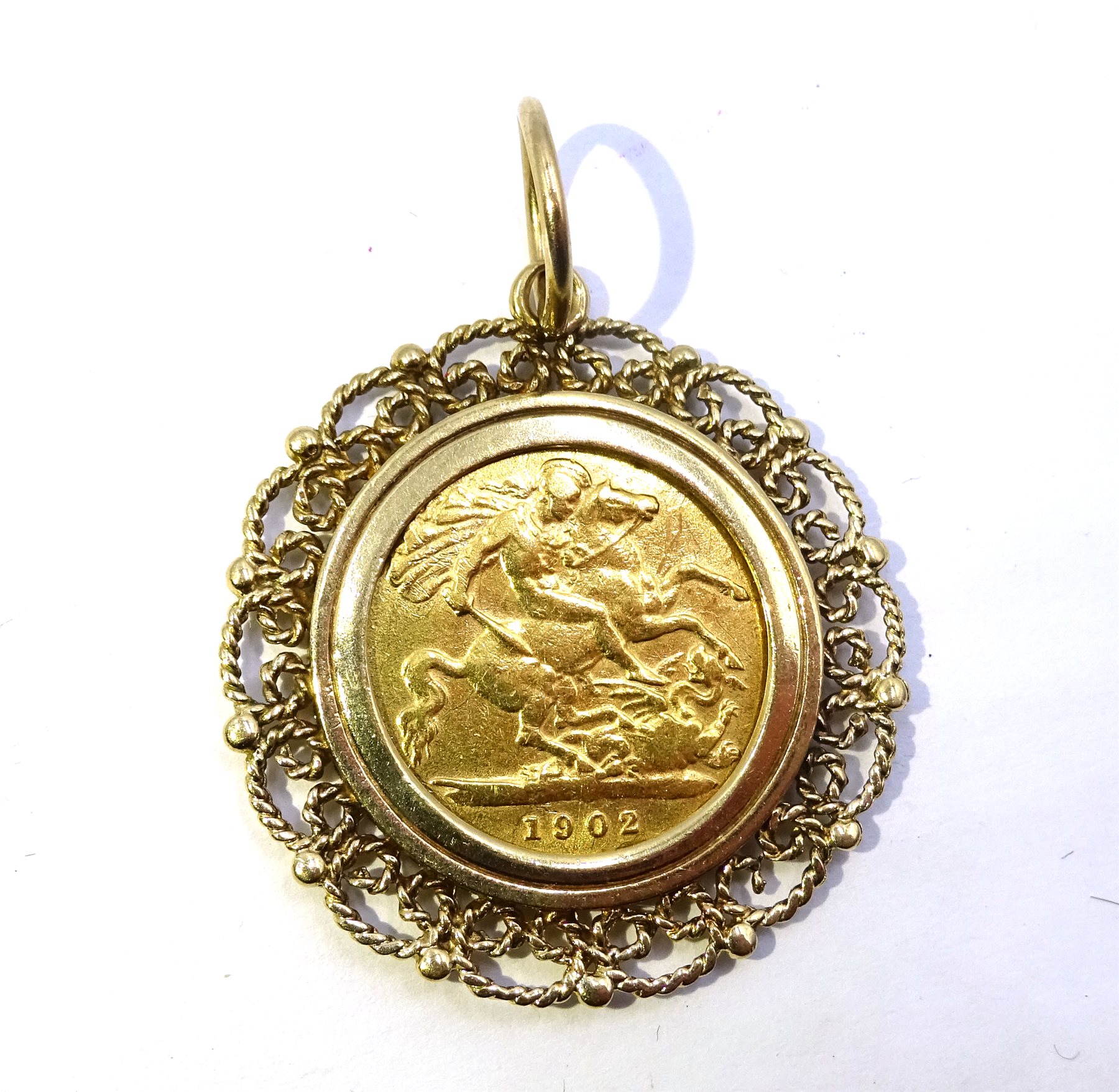 1902 gold half sovereign, loose mounted in 9ct gold pendant hallmarked ...