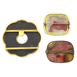 Early 20th century 19ct gold hardstone buckle and two gold-plated agate brooch and one other brooch