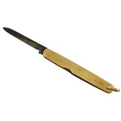 Sampson Mordan & Co. 18ct gold pocket knife with two fold out steel blades, London 1920