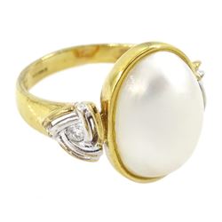 9ct gold three stone oval mabe pearl and round brilliant cut diamond ring, with Celtic design shoulders, London 1999