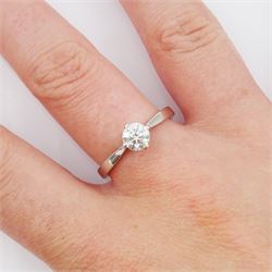 Platinum single stone round brilliant cut diamond ring, hallmarked, diamond approx 0.55 carat